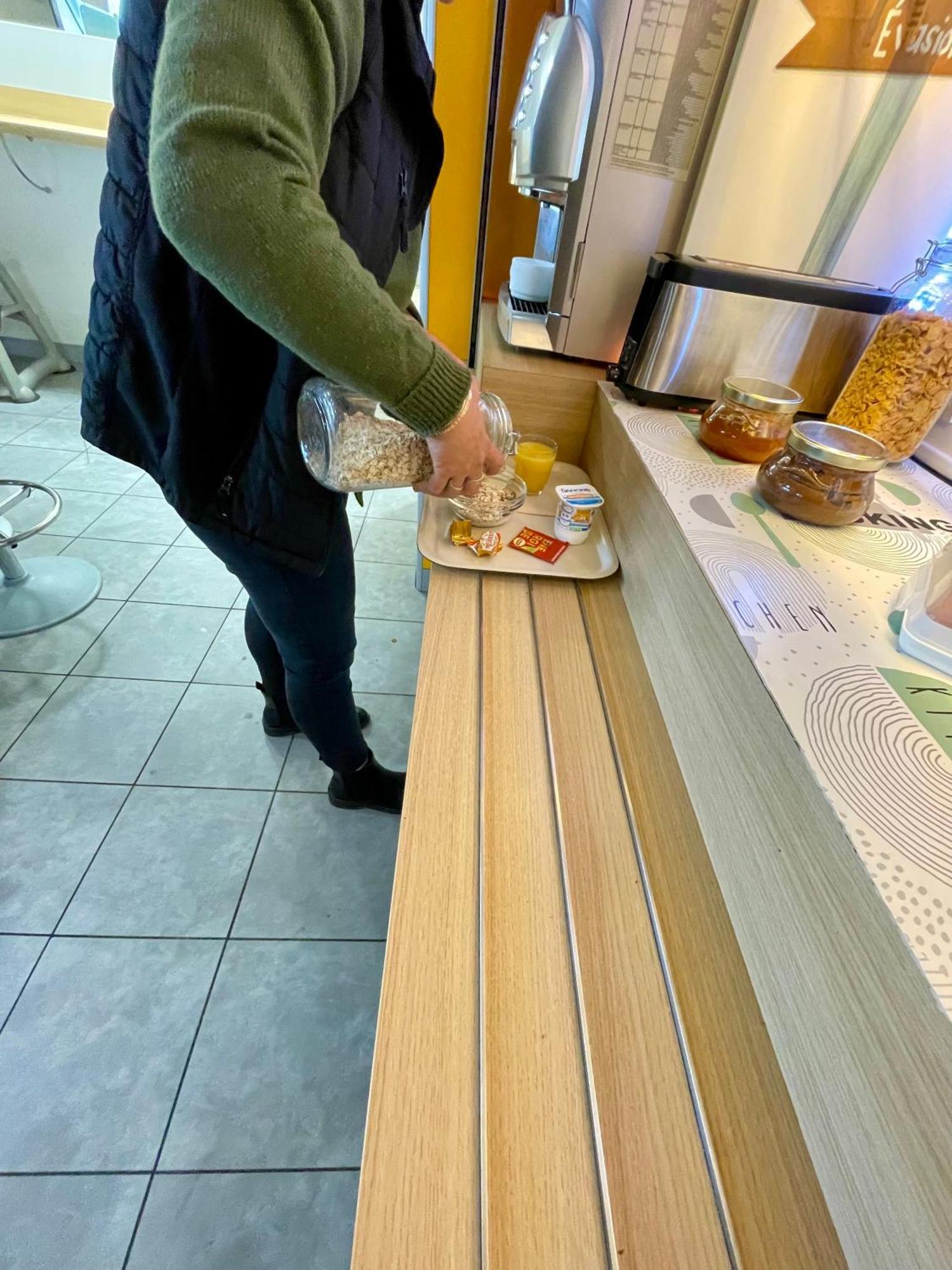 加普一级方程式酒店 外观 照片